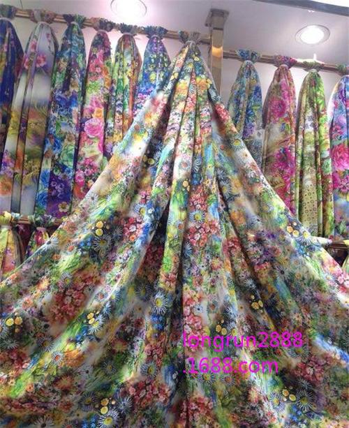请注意:本图片来自深圳市宝安区新安龙润纺织品商行提供的推荐春夏
